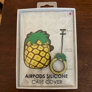 ❤️‍🔥 $5 ❤️‍🔥 or 3 /$12 ❤️‍🔥 NIB! Pineapple AirPods Case 🍍
